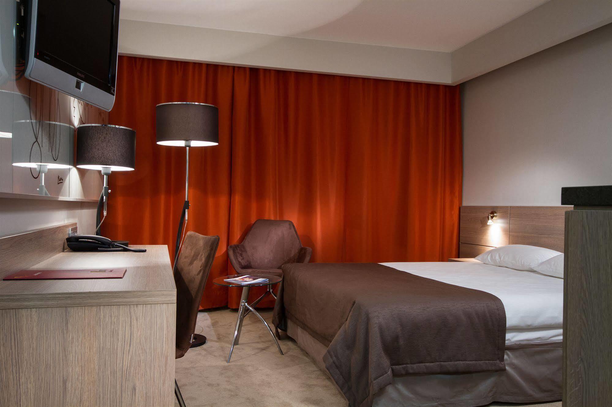 Hotel Hp Park Olsztyn  Kültér fotó